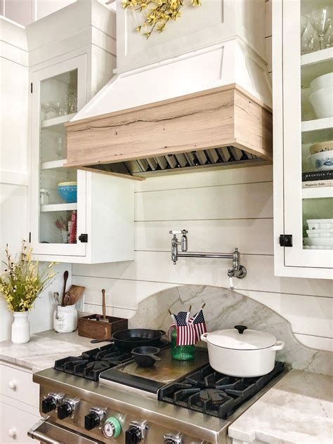 vent hoods for gas stoves